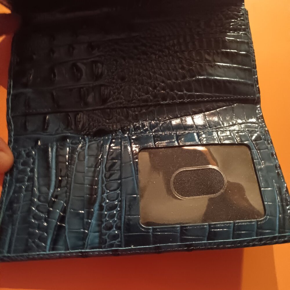 Wallet - Picture 2 of 6